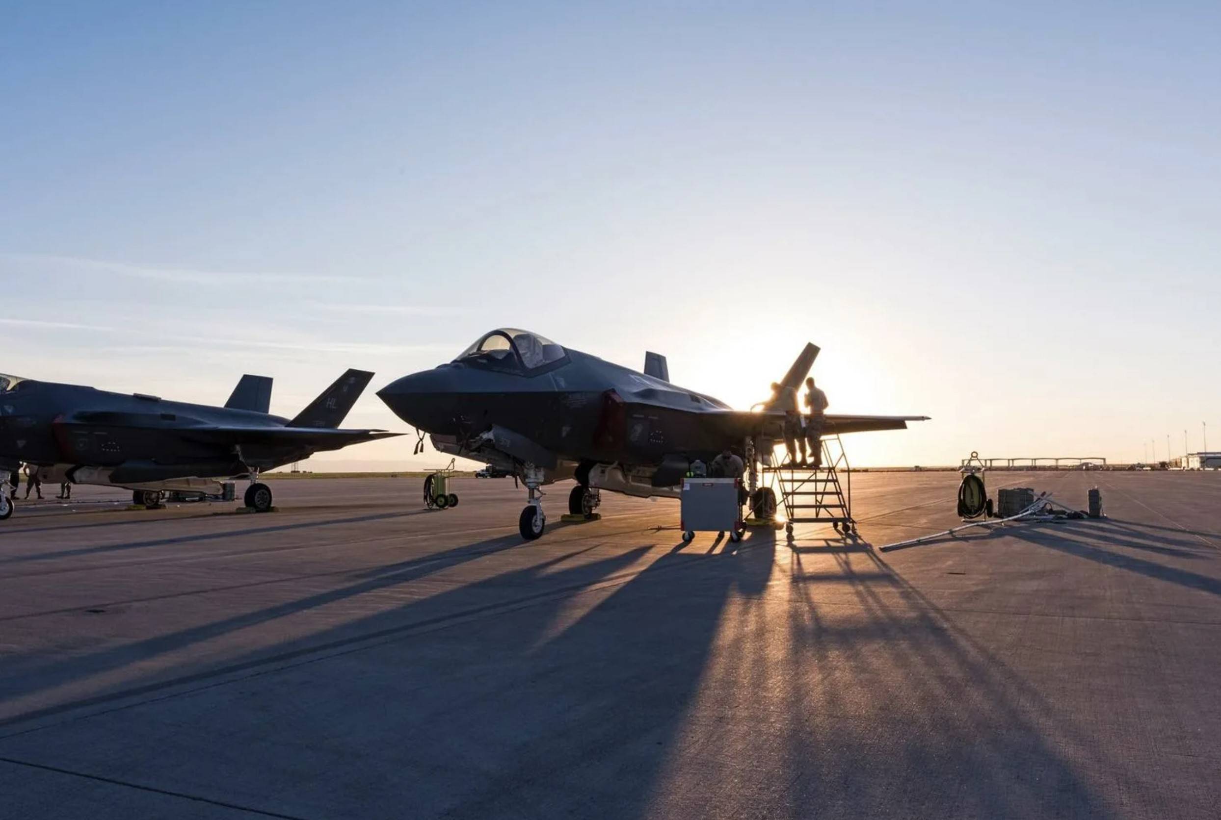  Самолети F-35 